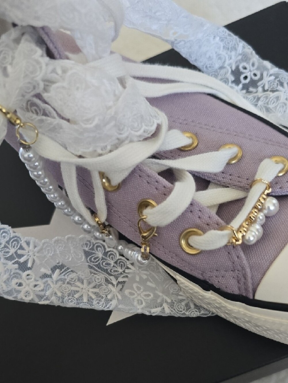 Converse Lavender High-Top Sneakers with Lace Ribbon - Picture 4 of 5